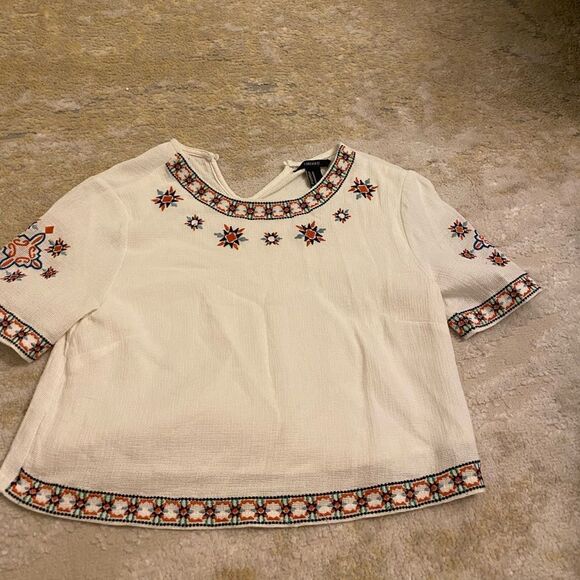 Womens forever 21 embroiled white t shirt - Picture 1 of 7